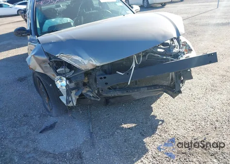 2004 Nissan Altima 2.5 S z USA, uszkodzony, nr VIN 1N4AL11D44C174165